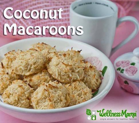 maca-coconut-macaroons-recipe-themacateam.com.jpg