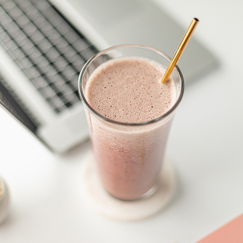 wild-blueberry-smoothie-recipe2-themacateam.com.jpg