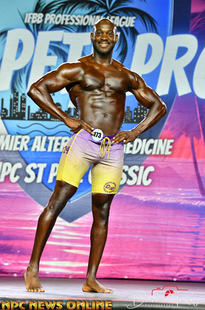 Y'Latio Jones competitive bodybuilder - The Maca Team ambassador