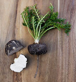Raw Black Maca Roots Raw black maca roots